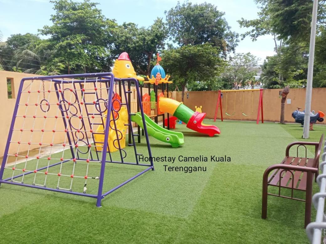 Homestay Camelia Kuala Terengganu - Rose House Bagian luar foto