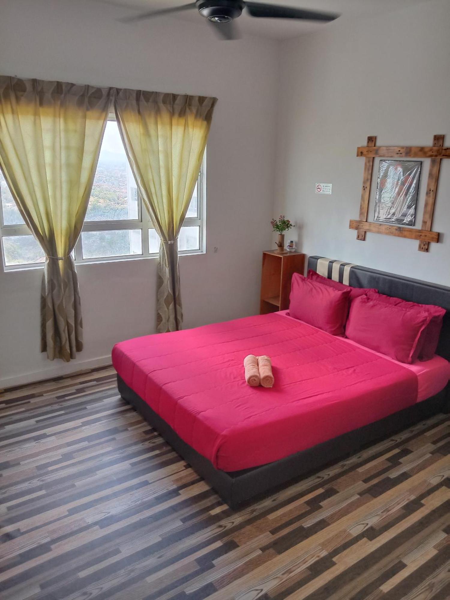 Homestay Camelia Kuala Terengganu - Rose House Bagian luar foto